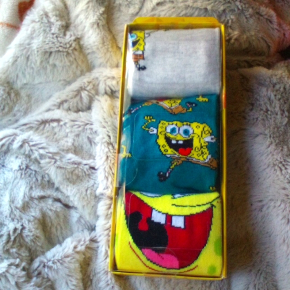 NWT🧦 SpongeBob crew socks - Picture 2 of 7